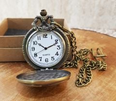 Kartal Desenli Köstekli Cep Saati