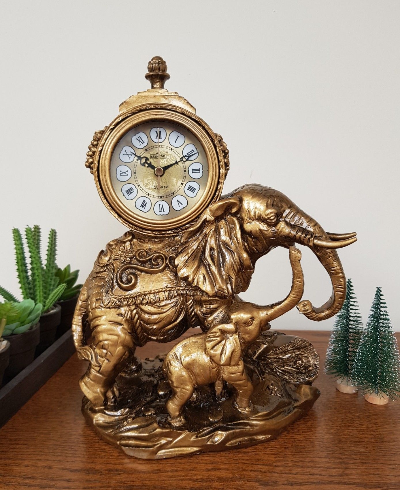 Fil Biblolu Masa Saati