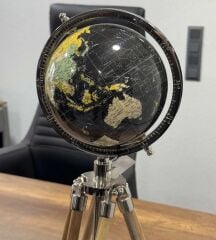 Tripot Ayaklı Dünya Küre