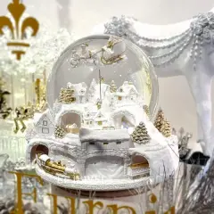 Beyaz Masal Işıklı Müzikli Kar Küresi