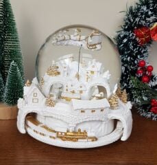 Beyaz Masal Işıklı Müzikli Kar Küresi