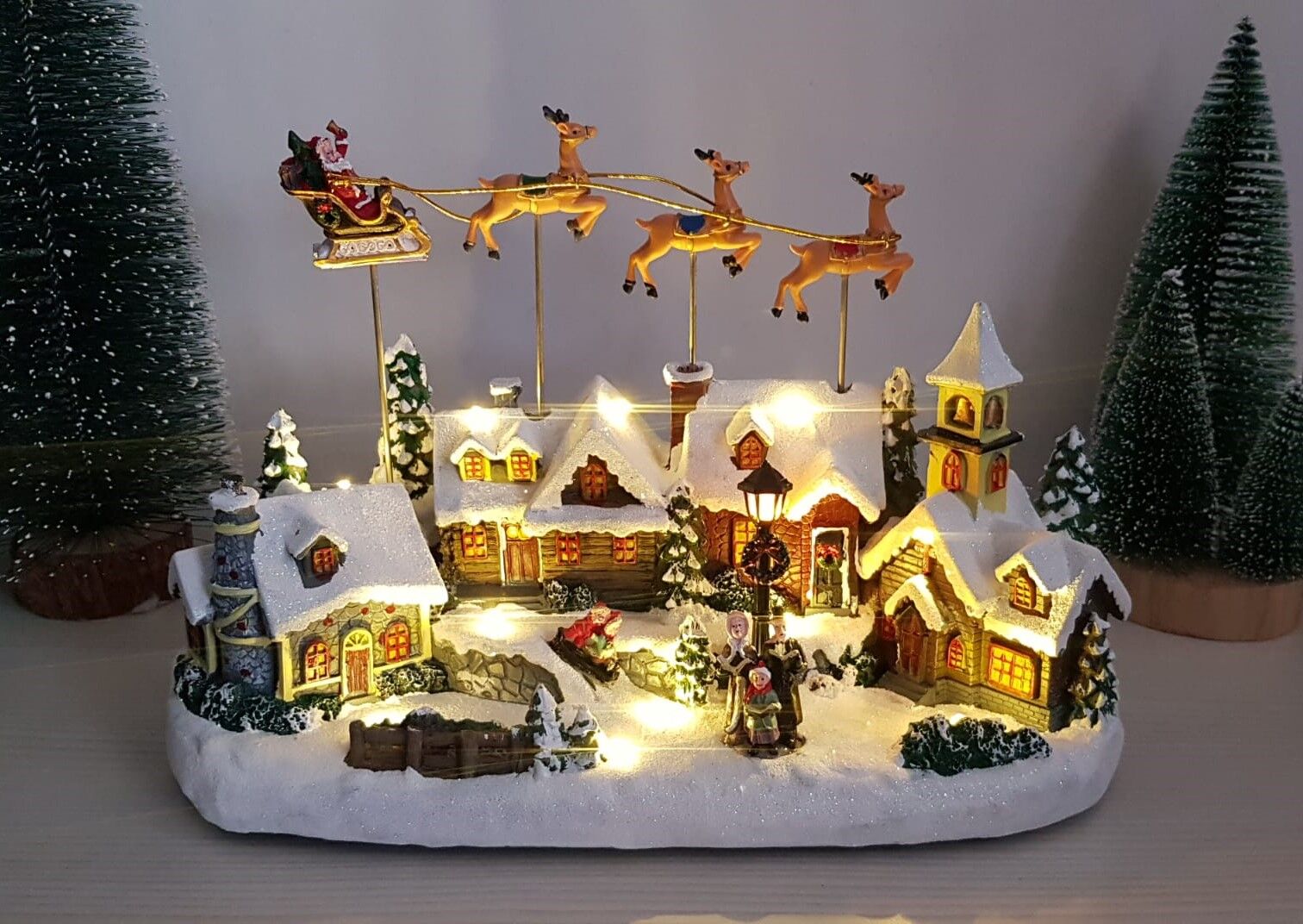 Noel Baba ve Geyikli Kızak Arabası Müzik Kutusu