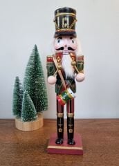 Fındıkkıran Biblo (30 cm)