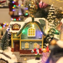 Trenli Yılbaşı Köyü