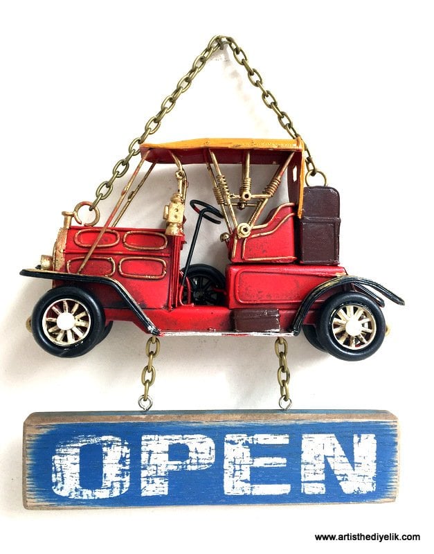 Klasik Araba Maketli ''Open-Closed'' Kapı Askısı