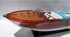Ahşap Sürat Teknesi (Super Riva Aquarama)