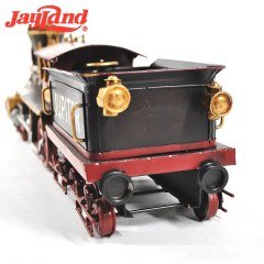 El yapımı metal antik tren modeli