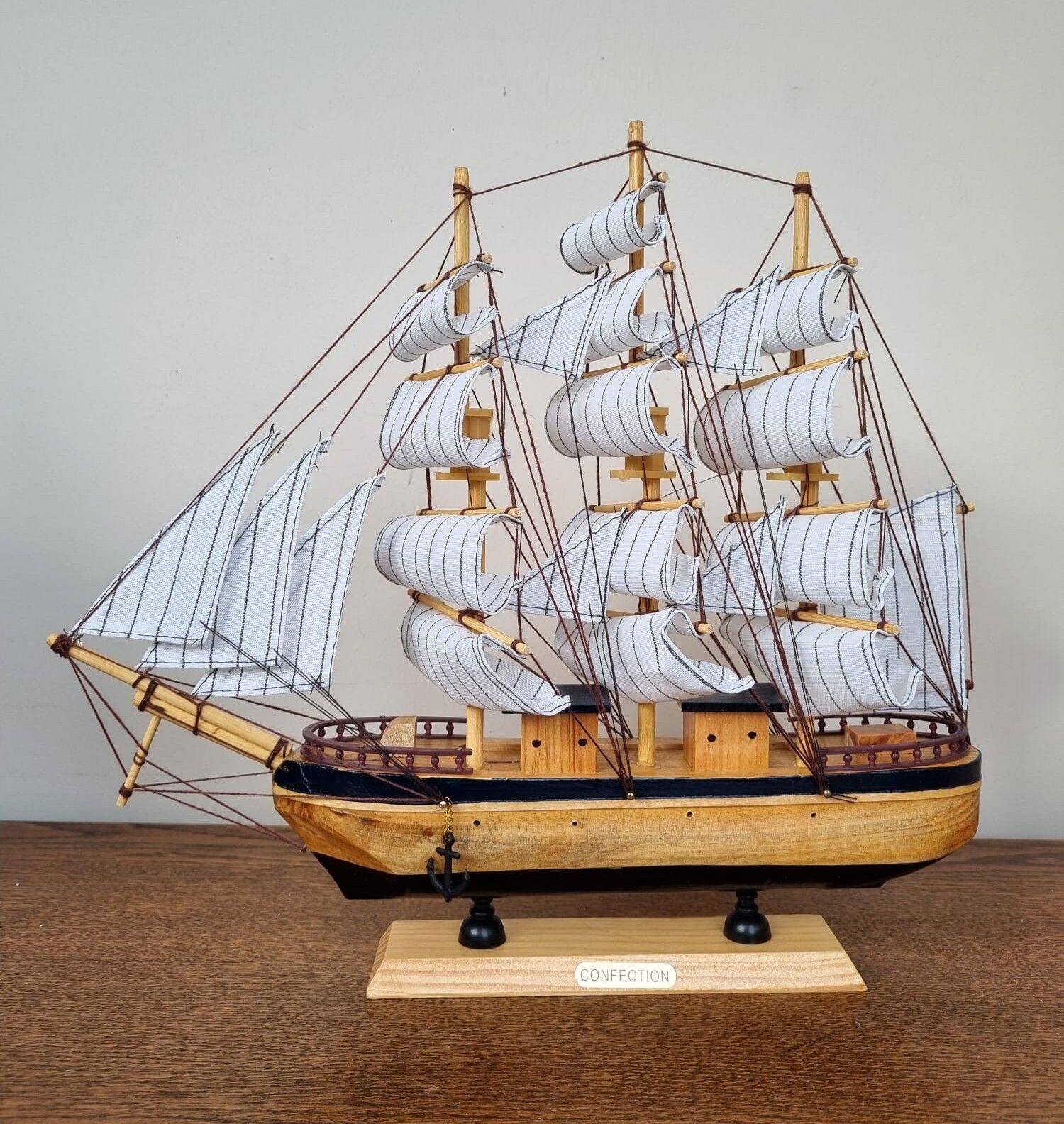 El Yapımı Ahşap Gemi