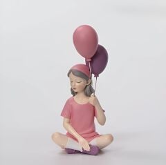 Balonlu Kadın Biblo