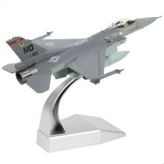 F-16 Savaş Uçağı Maketi