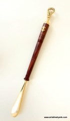 Pirinç Denizci Figürlü Kerata (Ayakkabı Çekeceği)