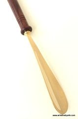 Pirinç Denizci Figürlü Kerata (Ayakkabı Çekeceği)