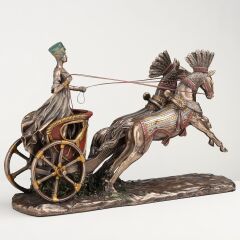 Antik Mısır Nefertiti ve Savaş Arabası (Nefertiti on Chariot)