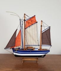 Ahşap El Yapımı Yelkenli Gemi Maketi