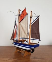 Ahşap El Yapımı Yelkenli Gemi Maketi