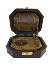 Güneş Saatli Antik Pusula (Yalpametre)