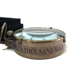 Büyüteçli Harita Pusulası