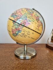 Dekoratif Dünya Küre