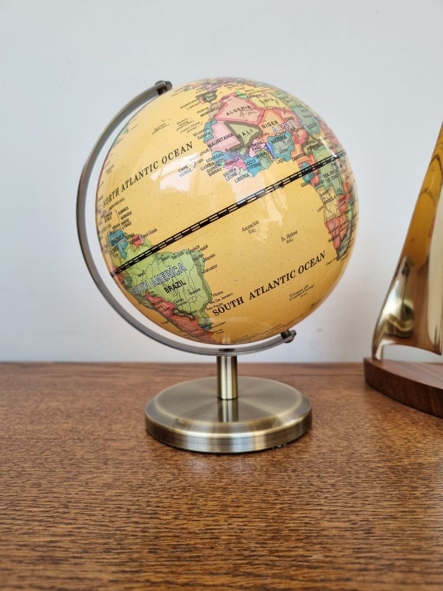 Dekoratif Dünya Küre