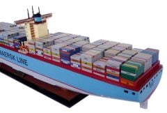 Kuru Yük Gemisi Maketi ( EMMA MAERSK )