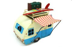 El Yapımı Metal Karavan