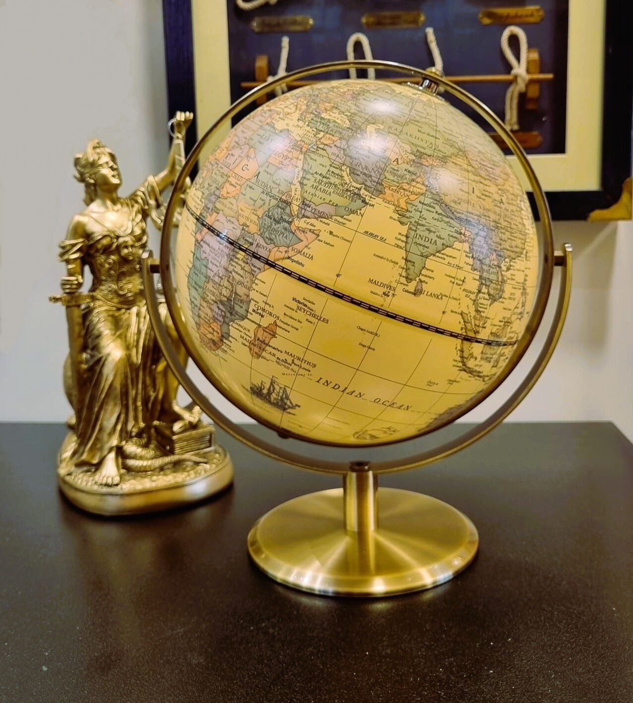 Dekoratif Dünya Küre