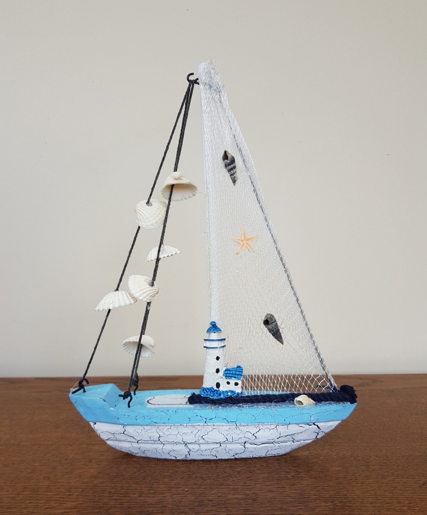 Mavi Beyaz Ahşap Dekoratif Yelkenli