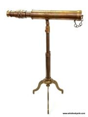 Ahşap Kutulu Ayaklı Dürbün