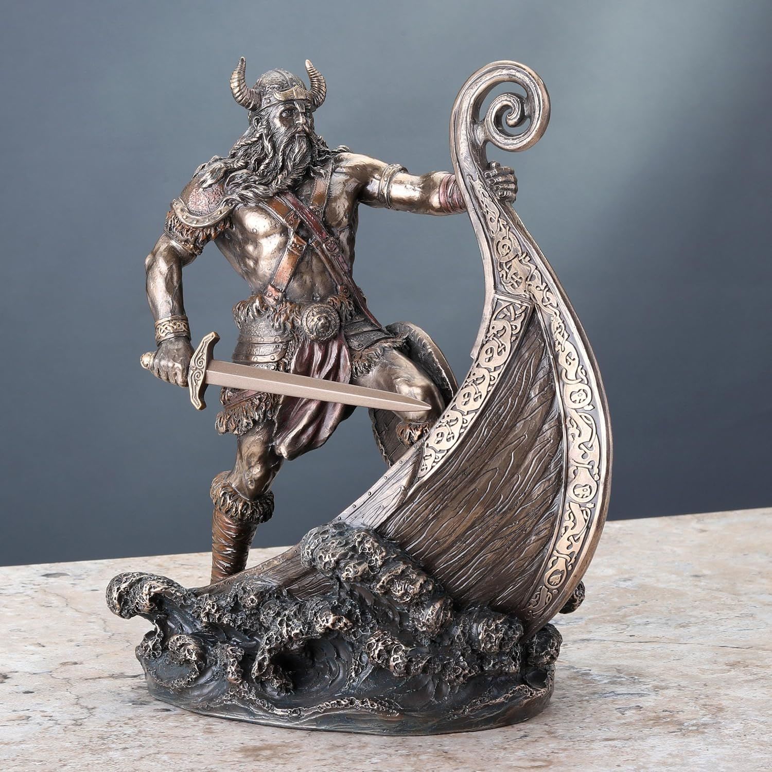Veronese Viking Savaşçı Biblo