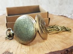 Çapa Desenli Köstekli Cep Saati