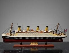 80 cm Led Işıklı Ahşap Gemi Maketi (Titanic)