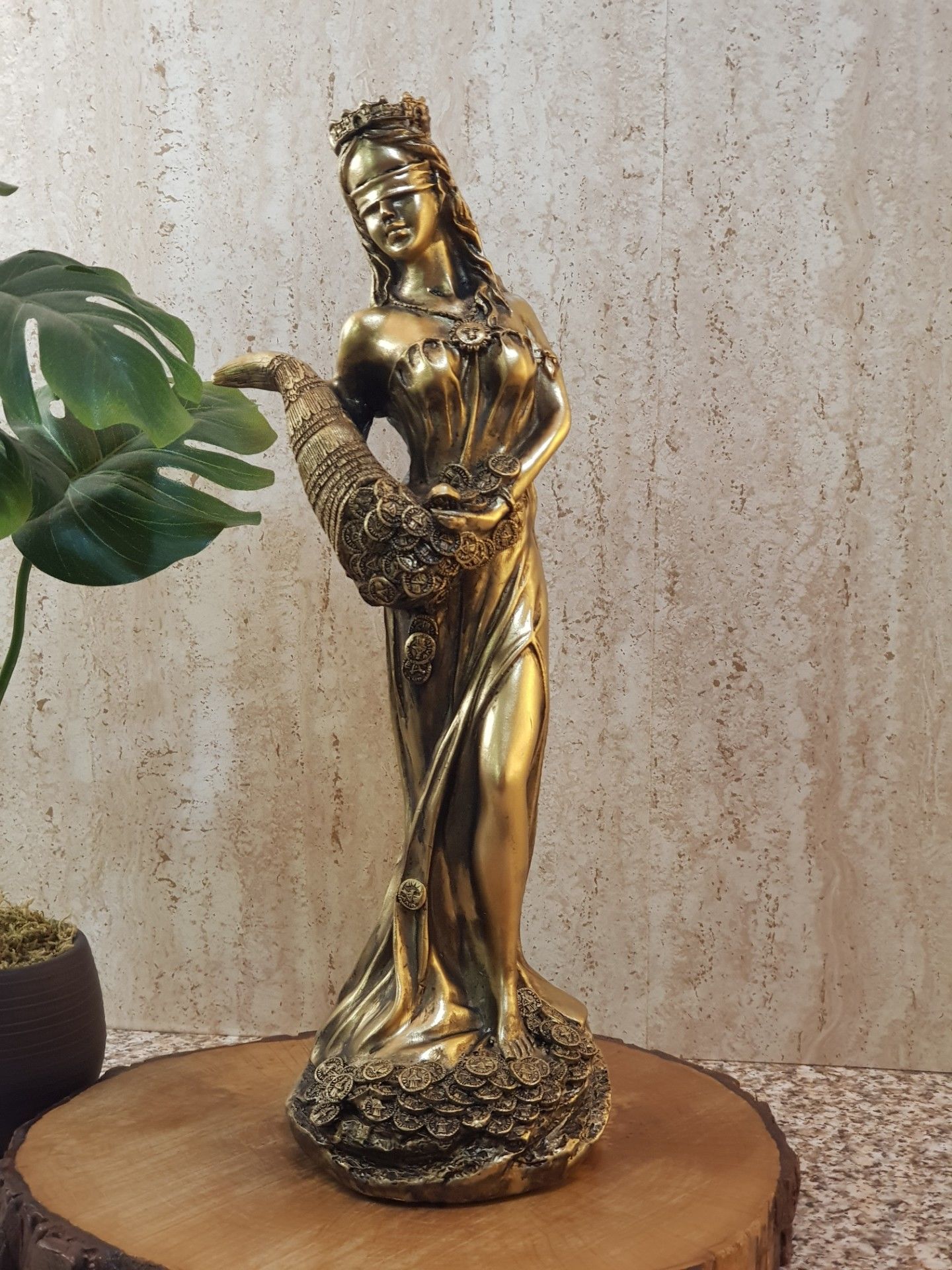 FORTUNA (ŞANS TANRIÇASI)