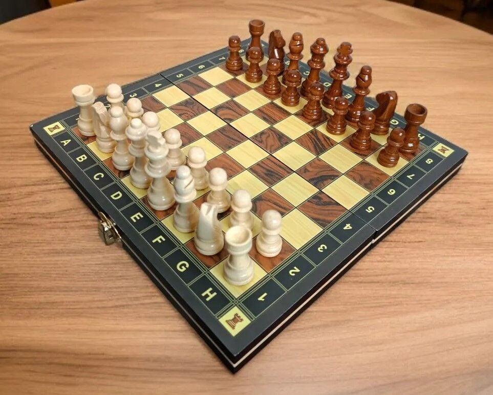 Mıknatıslı Ahşap Satranç Takımı (Büyük Boy)