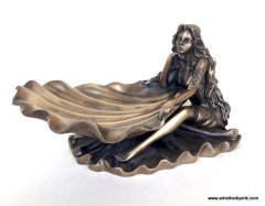 Kadın Biblolu Dekoratif Tabak