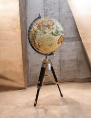 Tripod Ayaklı Dünya Küre