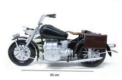 El Yapımı Metal Sepetli Motosiklet Modeli