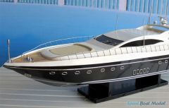 Ahşap Sürat Teknesi ( MANGUSTO 108 BLACK HULL )