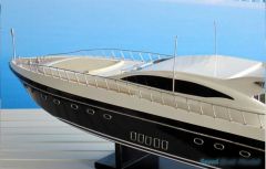Ahşap Sürat Teknesi ( MANGUSTO 108 BLACK HULL )