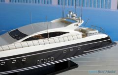 Ahşap Sürat Teknesi ( MANGUSTO 108 BLACK HULL )