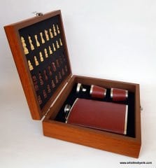 Satranç Takımı Çelik Matara Set
