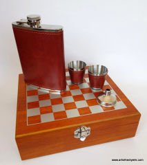 Satranç Takımı Çelik Matara Set