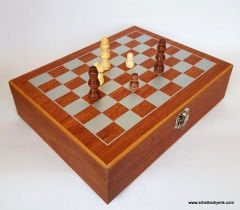 Satranç Takımı Çelik Matara Set