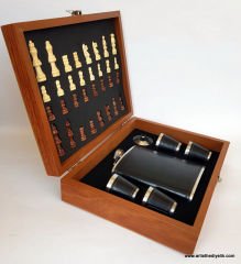 Satranç Takımı Çelik Matara Set