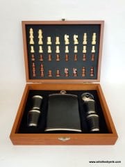 Satranç Takımı Çelik Matara Set