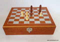 Satranç Takımı Çelik Matara Set