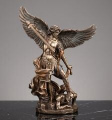 Archangel St. Michael Heykeli