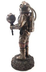 Işıklı Dalgıç Biblo