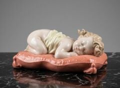 Porselen Uyuyan Bebek Biblo