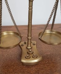 Dekoratif Pirinç Terazi