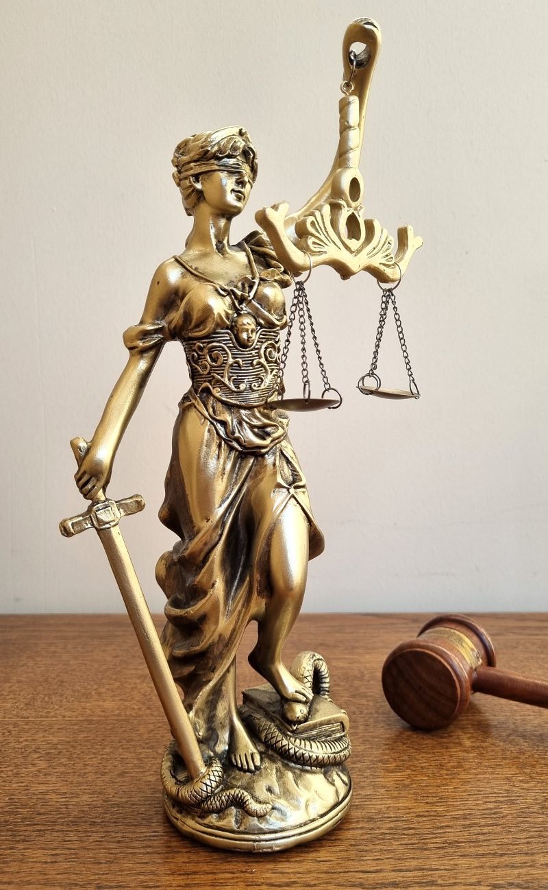 Adalet Heykeli (Themis) (29 cm)